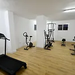 Olympus 호텔 4*