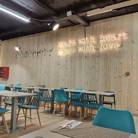 מלון Olympus בנידורם